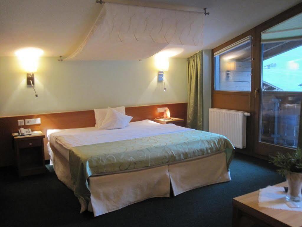 Hotel Garni Romantika Sankt Leonhard im Pitztal Extérieur photo
